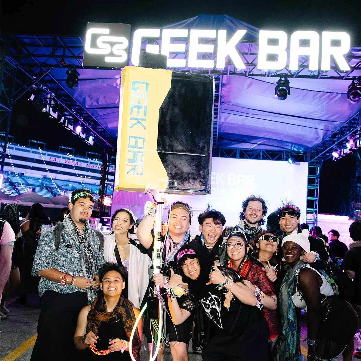 https://www.instagram.com/geekbarvape/